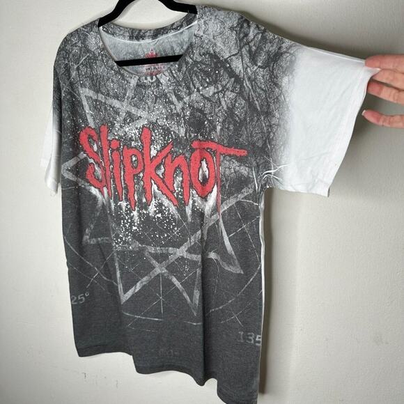 NWOT Slipknot Gray & Red Slipknot Graphic White Back Tee Short Sleeve 2XL - Picture 4 of 10